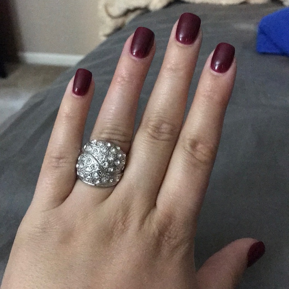 Silver party fashion ring